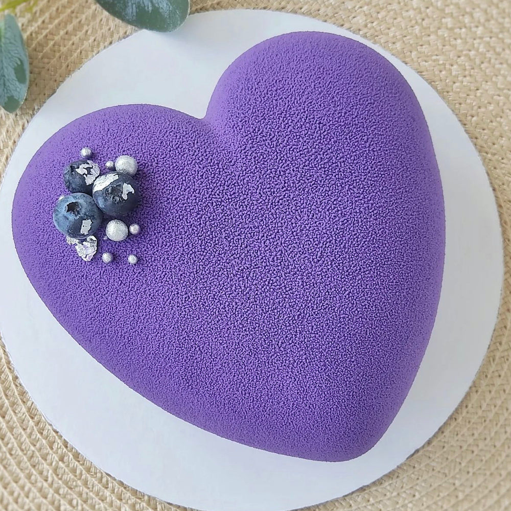 #202 Mousse cake heart