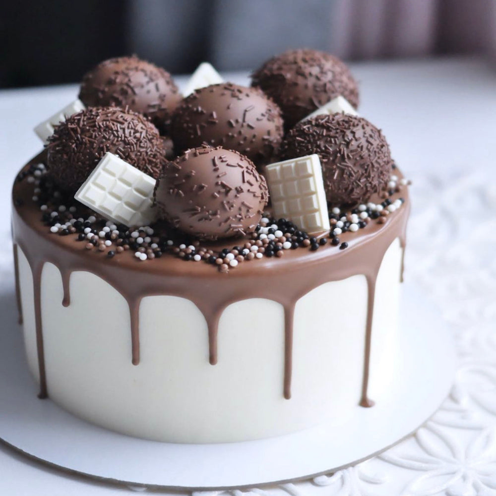 Chocolate balls cake